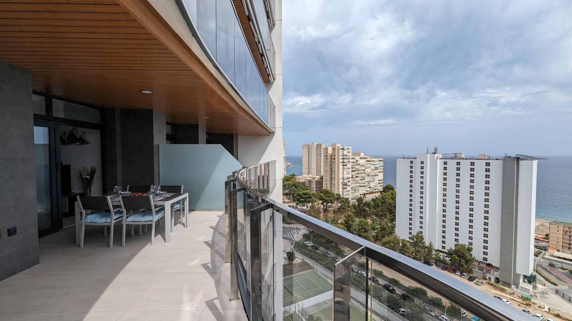 Sunset Waves Sea View Apartments Benidorm Exterior foto